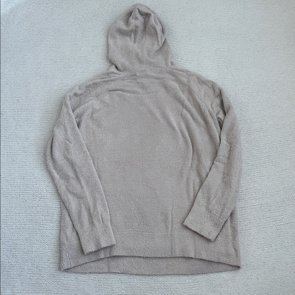 Barefoot Dreams CozyChic Lite Hoodie Sweater Size Medium - Picture 7 of 7